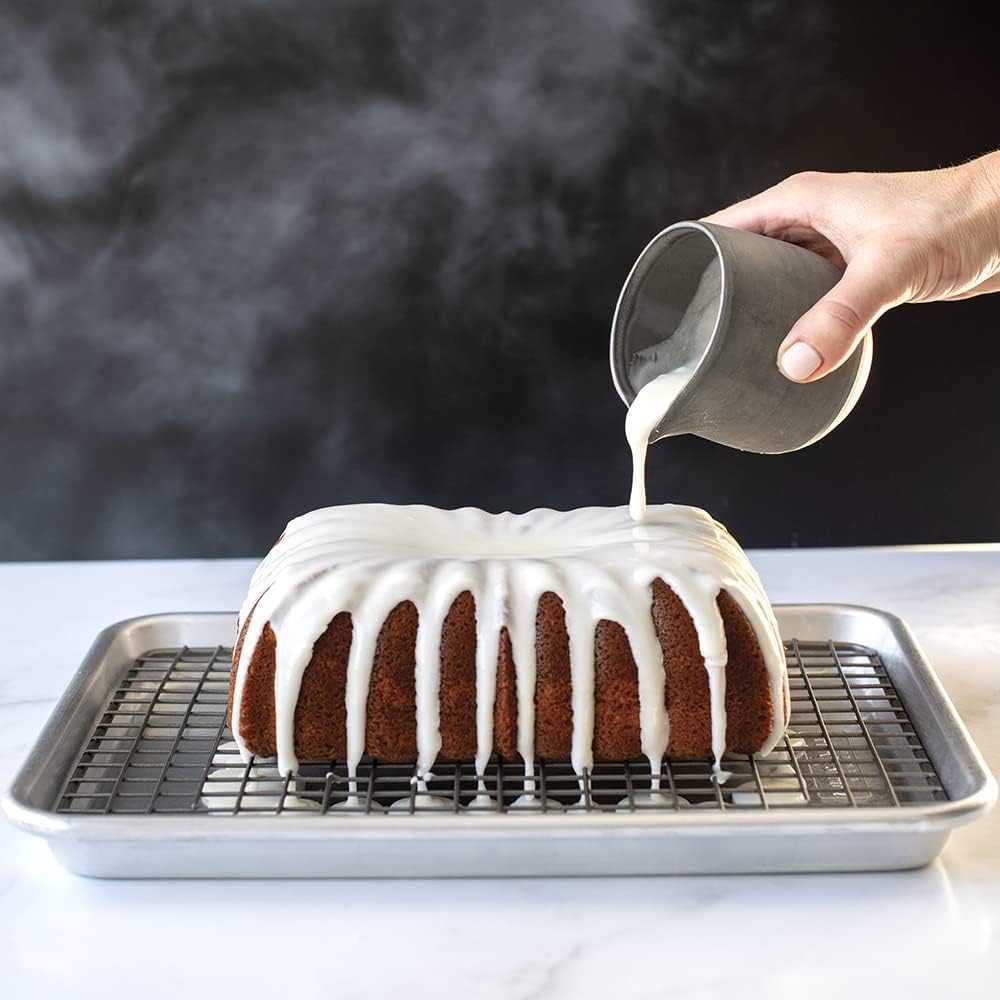 Nordic Ware Half Sheet & Quarter Sheet Set - Nonstick Baking Trays with Grid Design