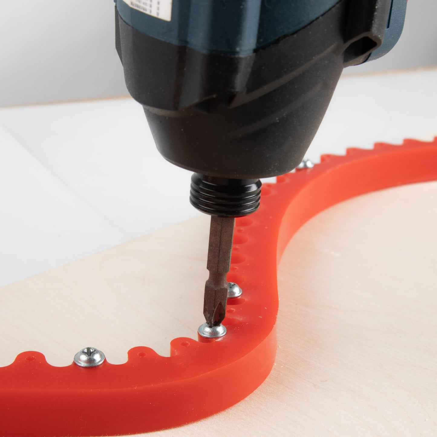 O'SKOOL 78" Flexible Curve Guide for Router, Adjustable Template for Trim Routing odd Shape and Complex Contour curverture, MAM012