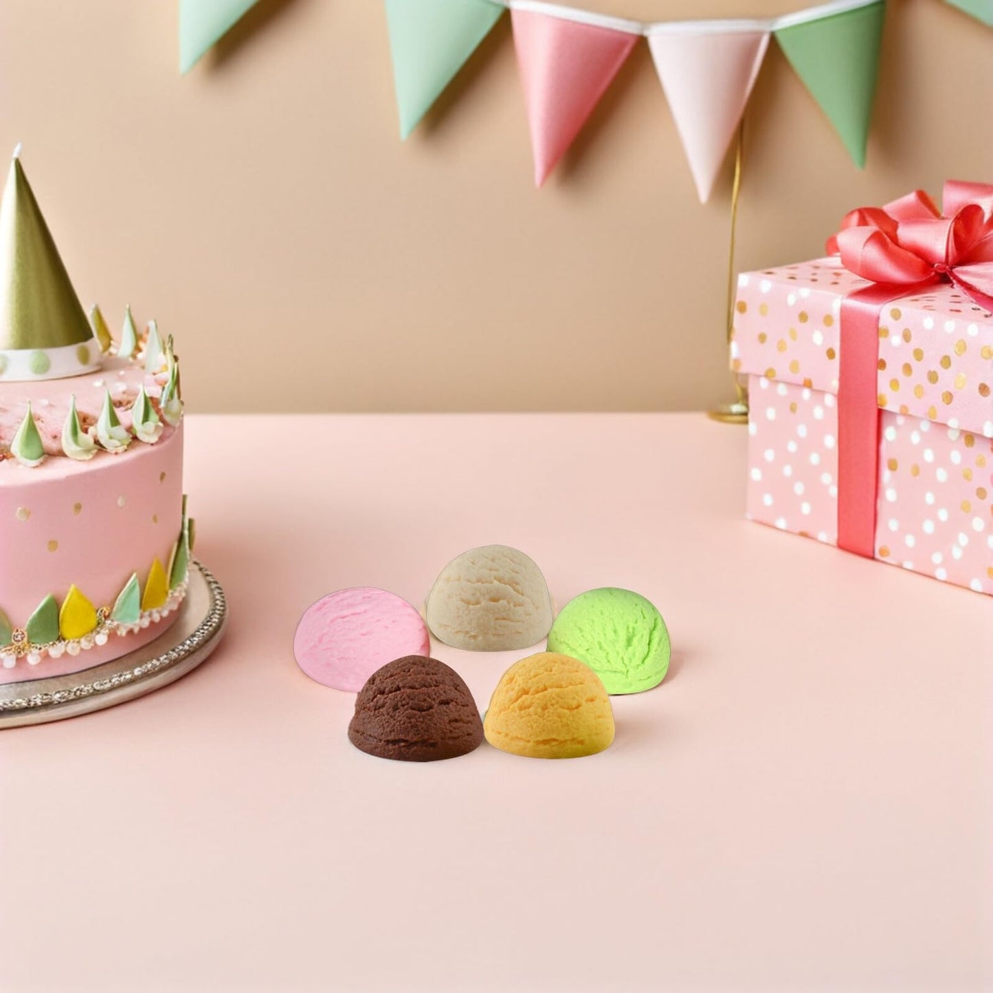 TOYANDONA 5Pcs Simulated Ice Cream Balls Realistic Fake Ice Cream Props for Photography Display and Shop Decor Lifelike Model Toy Food 2.16X2.16X1.25In