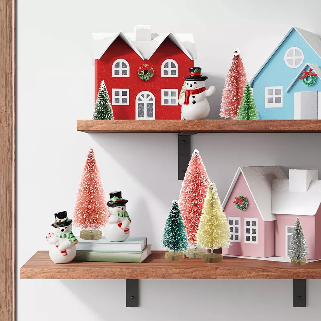 30 PCS Mini Bottle Brush Christmas Trees with Wood Base, Small Pine Tree Sisal Trees for Christmas Table Top Decor Winter Crafts Ornaments