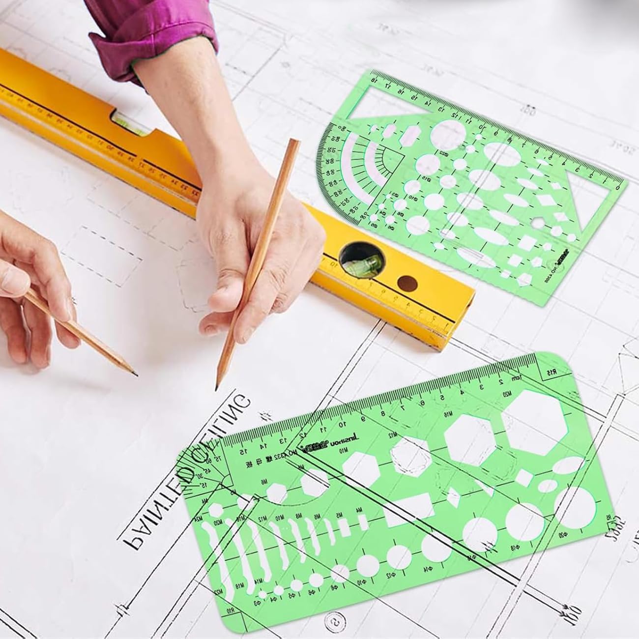 ZZLZX 11PCS Green Plastic Hollow Out Painting Stencils Geometric Drawing Template Measuring Rulers for Circle Drawing and Drafting Paper Tracing Measuring Tools for Office Architectural Design