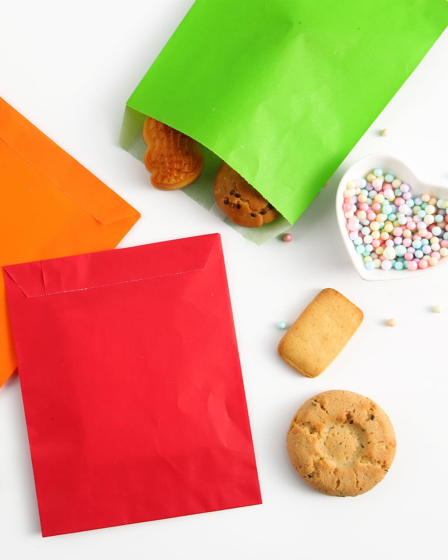 KEYYOOMY 4x6 Inch Paper Treat Bags Dark Green Candy Bags 100 Pack Candy Buffet Bag Small Paper Cookie Bag for Halloween Christmas Party (100 CT, 4x6 Inch)