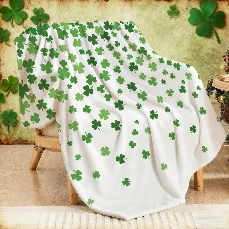 St Patricks Day Throw Blanket Irish Shamrock Green Lucky Clover Soft Cozy Flannel Blankets for Bed Couch Chair Sofa Home Decorations 50 x 60 Inch
