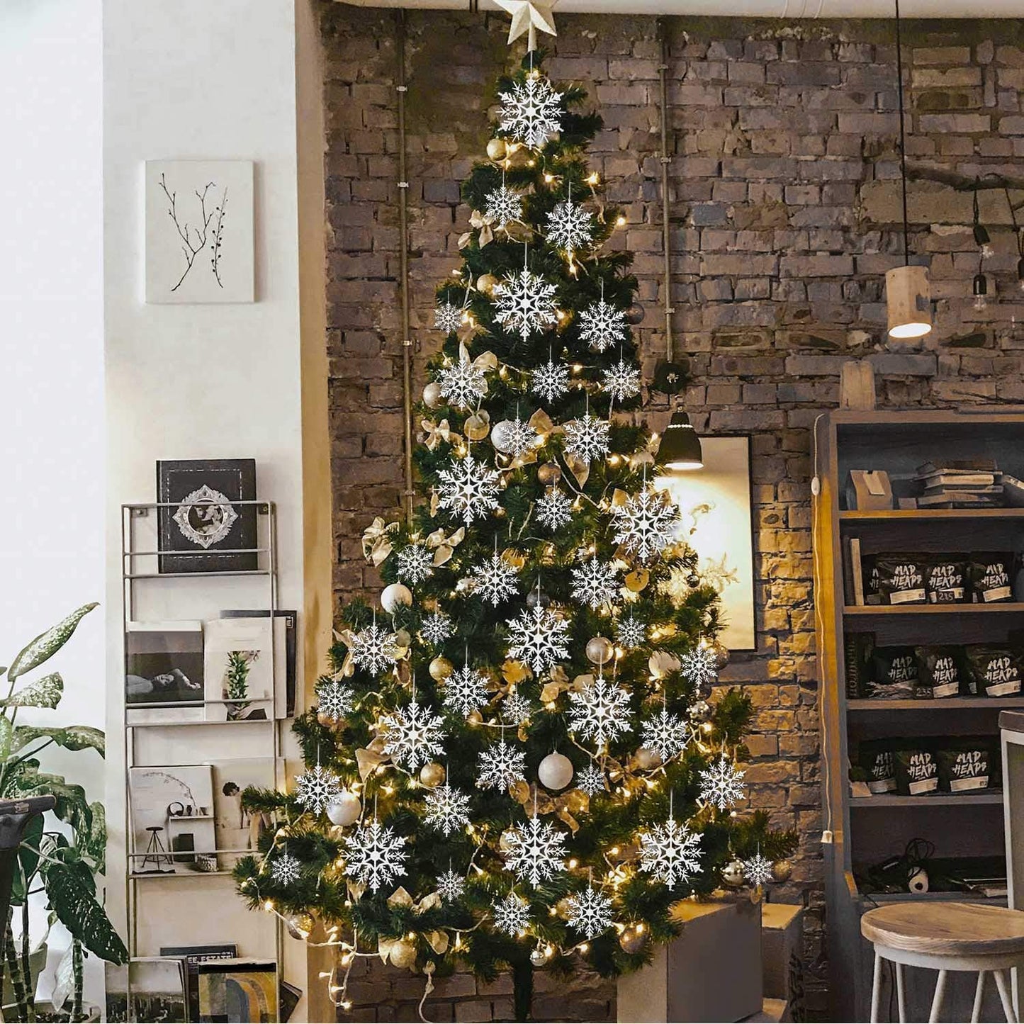 110 Pieces Tmflexe White Plastic Snowflakes Ornaments for Christmas Decoration, 6 Sizes DIY Art Crafts