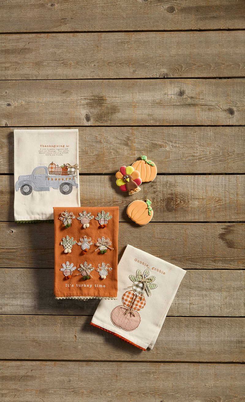 Mud Pie Thanksgiving Hand Towel, Gobble Gobble, 21" x 14"