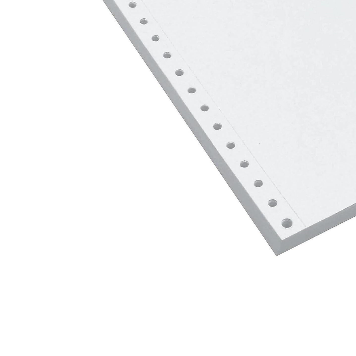 Staples 9.5" x 11" Carbonless Paper, 15 lbs., 100 Brightness, 1650/Carton