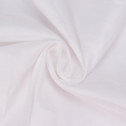 DAKKIONY 10 Pack Round Tablecloth White 120 Inch, Stain Resistant and Wrinkle Polyester Fabric, Washable Table Cover for Kitchen Dining, Wedding, Buffet Table, Holiday Party