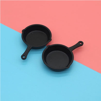 ARTIBETTER 10pcs Mini Cast Iron Skillet Set, Small Frying Pan for Dollhouse Kitchen Accessories
