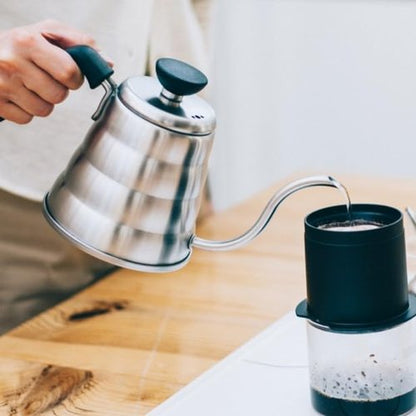 Hario V60 "Buono" Drip Kettle Stovetop Gooseneck Coffee Kettle 700ml, Stainless Steel, Silver