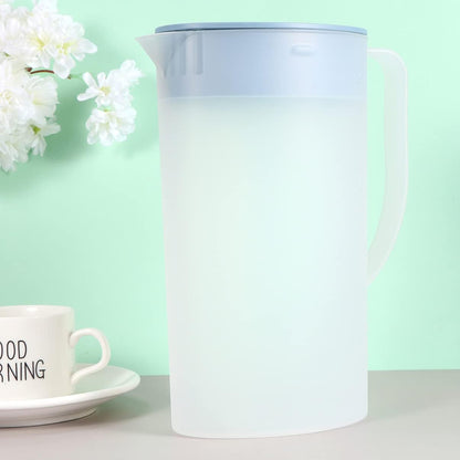 Housoutil Juice Pitcher Carafes, 1.6 Litre Plastic Drink Pitcher with Lid for Cold Beverages