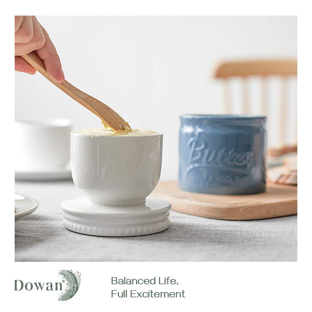 DOWAN Butter Dish, French Butter Crock With Lid for Spreadable Soft Butter, Porcelain Butter Keeper With Waterline for Counter, Embossed Butter Container Home Gift Kitchen Decor, Beige
