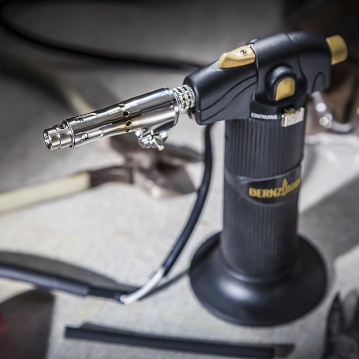 Bernz-O-Matic ST2200T Micro Flame Butane Torch Kit, Small, Black