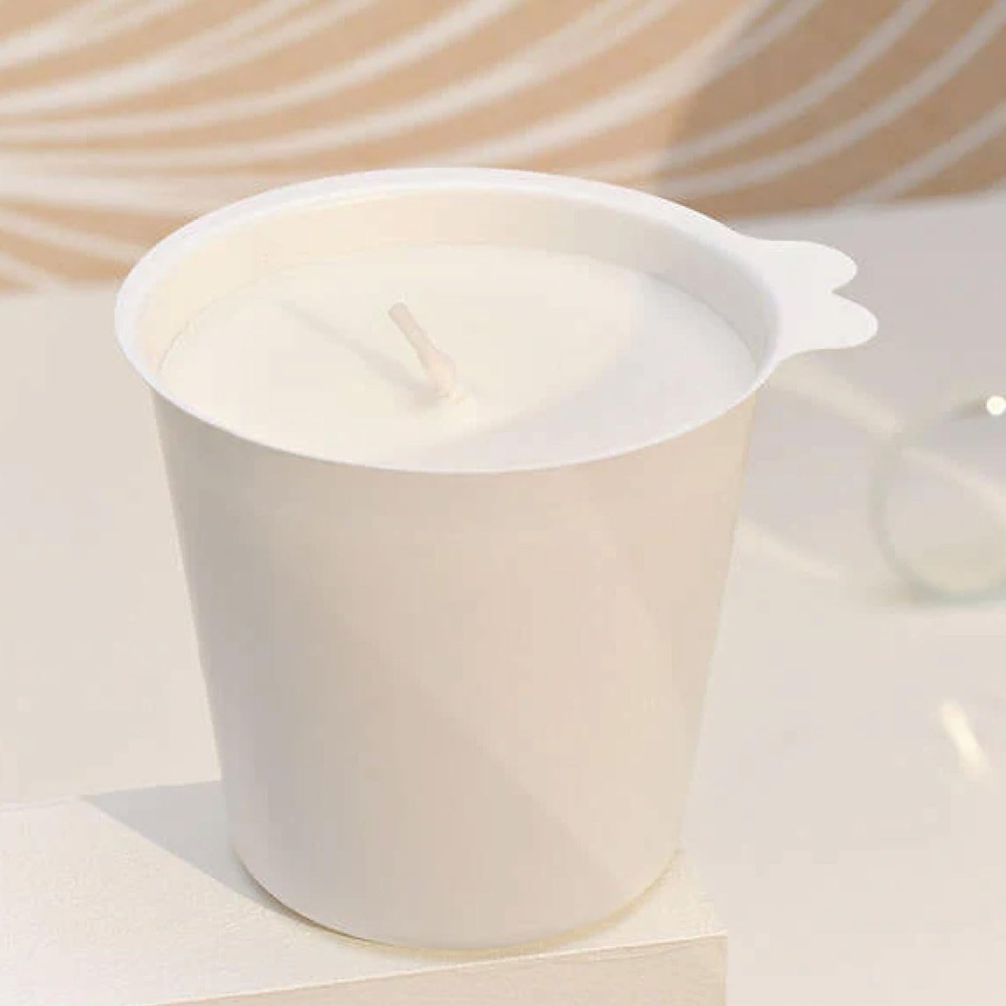 Bougies La Francaise - French-Made Scented Candle Refill - Made in France, 200g, 40-Hour Burn Time - ‎‎2.97 x 3.27 x 3.38 inches (The Fields)