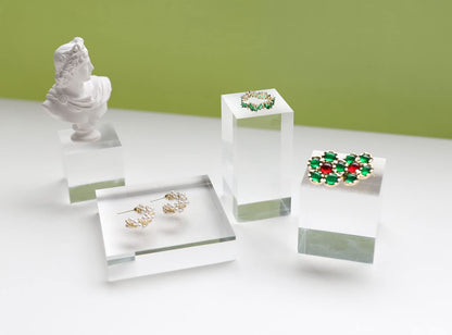 GemeShou Acrylic ring risers for display, Clear jewelry stand display risers, Retail earring riser for display home decor【1.57 L x1.57 W x3.15 H inch】