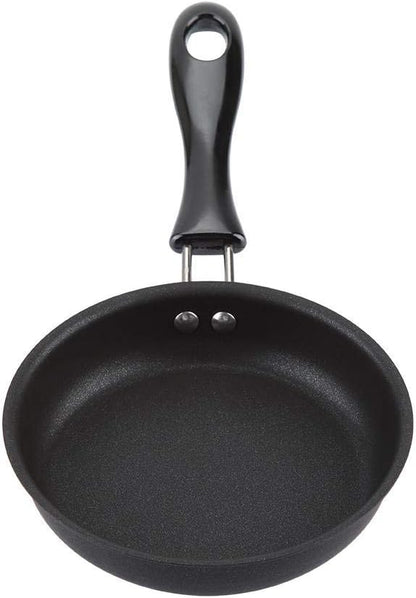 12cm Mini Round Frying Pan for Frying Eggs, Iron Coating Kitchen Cookware, Household Small Kitchen Cooker, Black