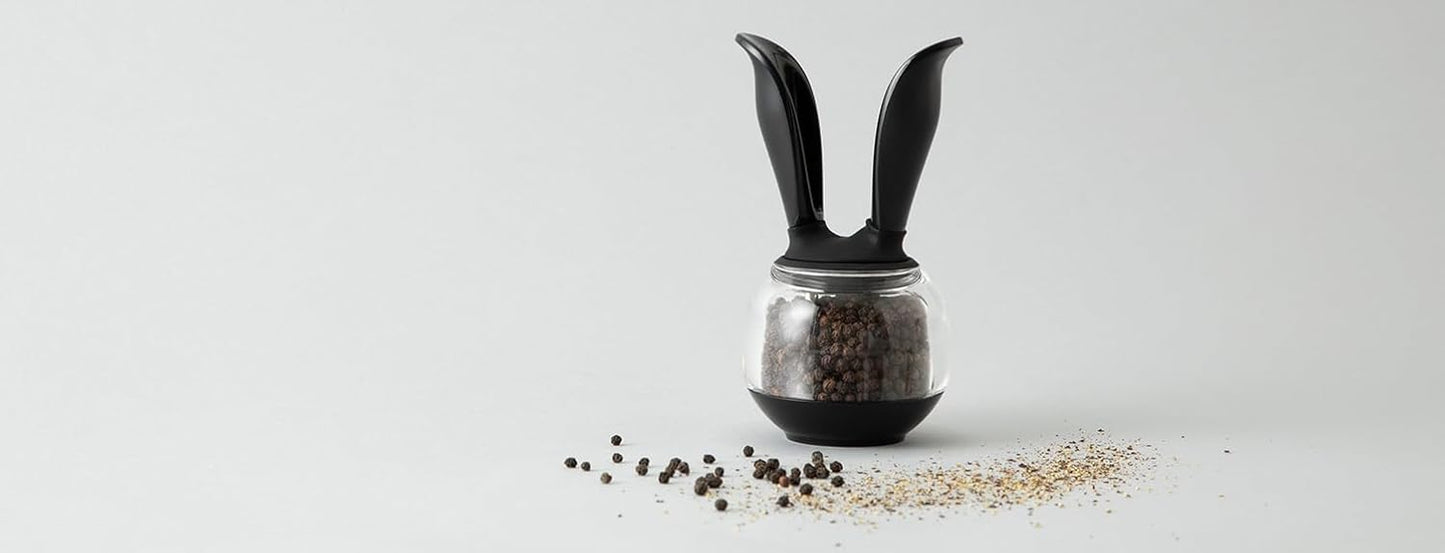 Chef'n PepperBall, Black and Clear