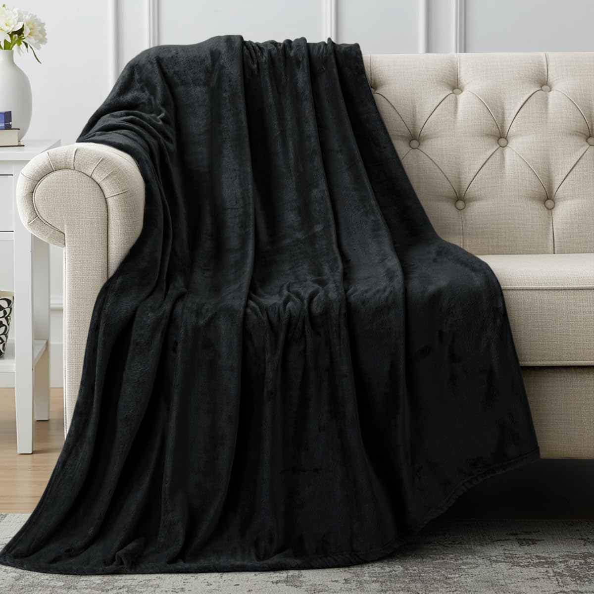 Utopia Bedding Fleece Blanket - XL Ultra Soft & Warm Throw | Black 50x70 Inches, Cozy All-Season Decor