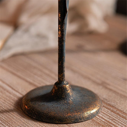 Candle Holders Retro Old Wrought Iron Candlestick Ornaments for Coffee Bars, Hotels, Dining Tables Decorative Candlestick(Small)
