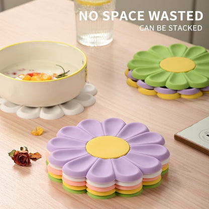 Daisy Trivet for Hot Pots and Dishes, 6.7 Inch Round Flexible Silicone Hot Pads, Heat Resistant Mat