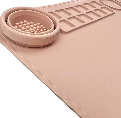 Silicone Painting Mat Art Mat with Cup Craft Paint Brush Cleaner Tool Artist for Kids Gift Clay DIY Creations Paint Tray Palette Craft Mats to Protect Table for Work Art Supplies (Orange)