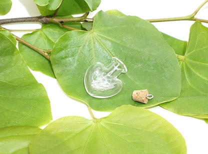 Mini Glass Jars with Cork Stoppers - Tiny Heart-Shaped Bottles for Party Wedding Decor & Jewelry Making (100)