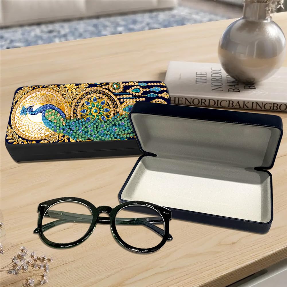 C'eitura 2Pcs 5D DIY Handmade Peacock Diamond Art Painting Glasses Case Kit, Handcrafted Eyeglass Holder Case, Exquisite Bird Christmas Valentine's Day Gift Set