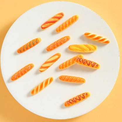 50Pcs Mini Fake Bread, Miniature Resin Food, Fake French Bread, Artificial Food Model for Mini House Kitchen Fairy Garden Cake Party Decor Display Props (Random Styles)