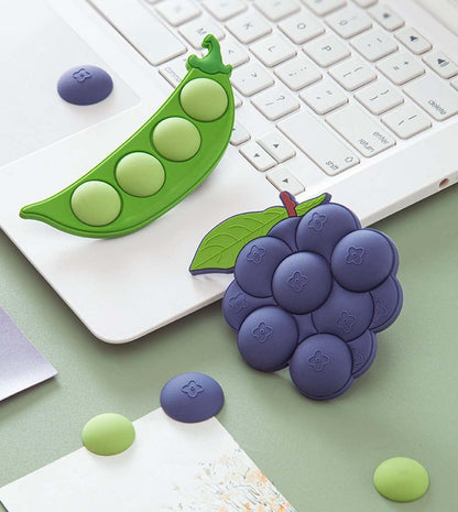 Fruit Magnetic Refrigerator Sticker, Creative Particle Magnetic Sticker, Blueberry, 2 Pcs