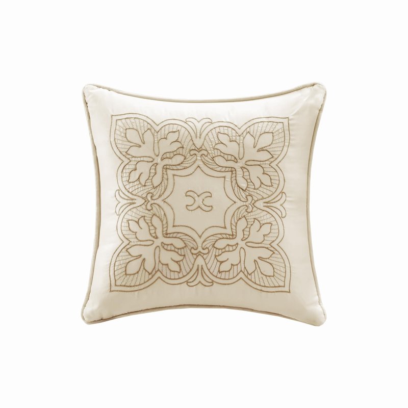 Madison Park Daybed Cover Set Damask Quilted Cover for Daybeds, All Season, Pre-washed Cotton-Filled Coastal Bedding with Scallop Edge, Shams, Bedskirt, Décor Pillows, Tuscany, Cream, 39"x75", 6 Piece
