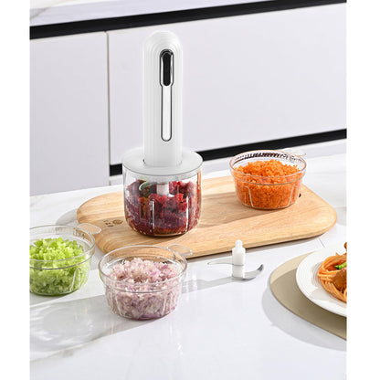 250ML Electric Garlic Chopper, Mini Portable Veggie Choppers, Garlic Grinder Masher Onion Chopper, Blender to Vegetable, Wireless Food Processor for Ginger, Chili, Fruit, Meat, etc