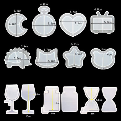 iSuperb 11Pcs Resin Shaker Mold DIY Quicksand Star Moon Cat Casting Epoxy Silicone Mold Heart Shaped Kawaii Resin Epoxy Jewelry Molds for Pendant Decoration Crafts