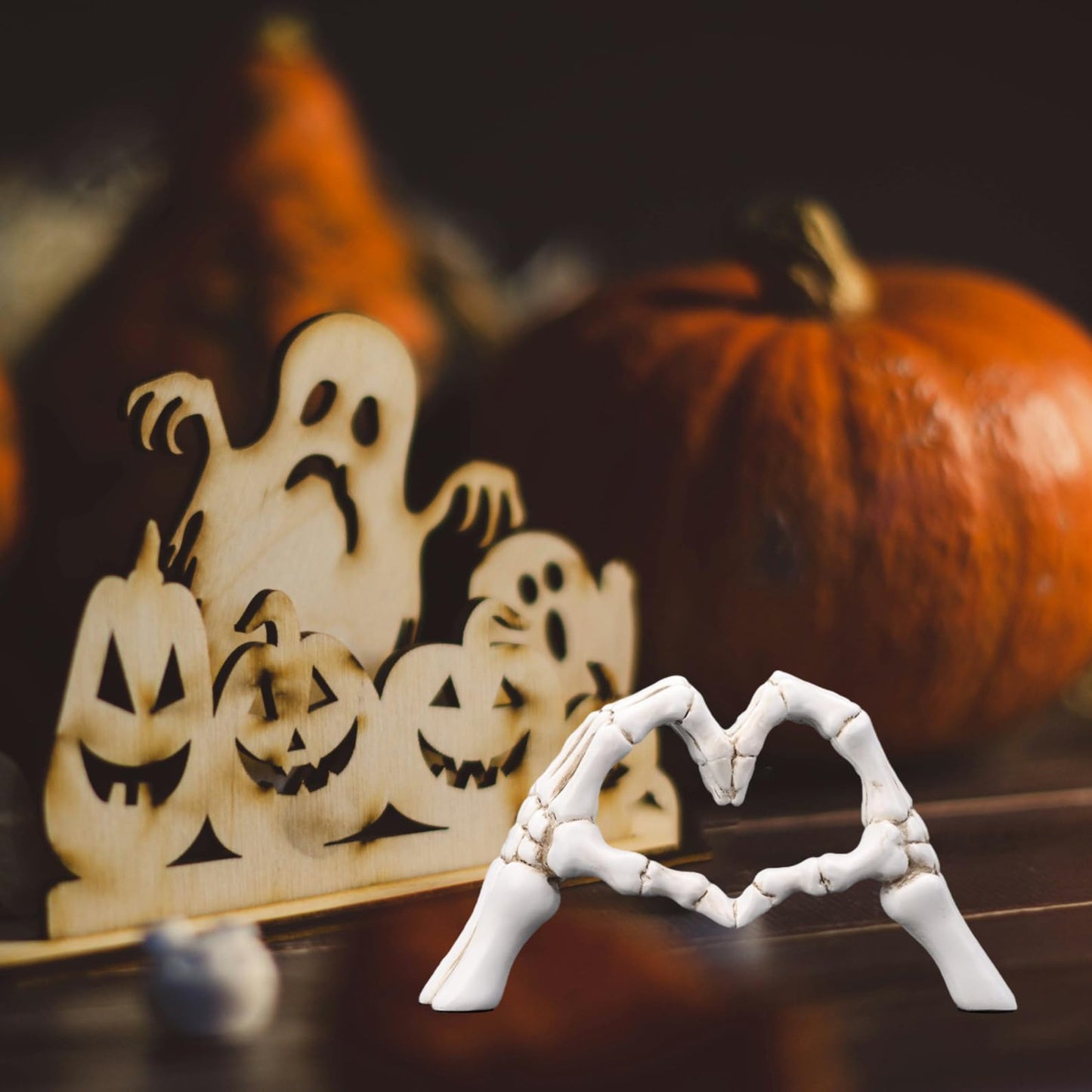 Gothic Skeleton Hand Heart Sculpture - Resin Skull Love Sign Statue, Halloween and Gothic Home Decor, Wedding Gift, Shelf Desktop Ornament (6.3")