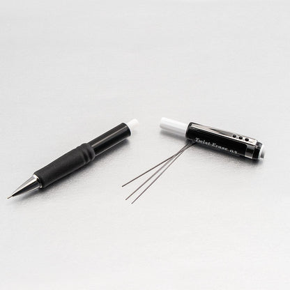 Pentel Mechanical Pencil 0.5 mm Twist Erase III, Twist Up Eraser, Pre-Loaded Super Hi-Polymer HB Lead, Black Barrel, 3-Pack
