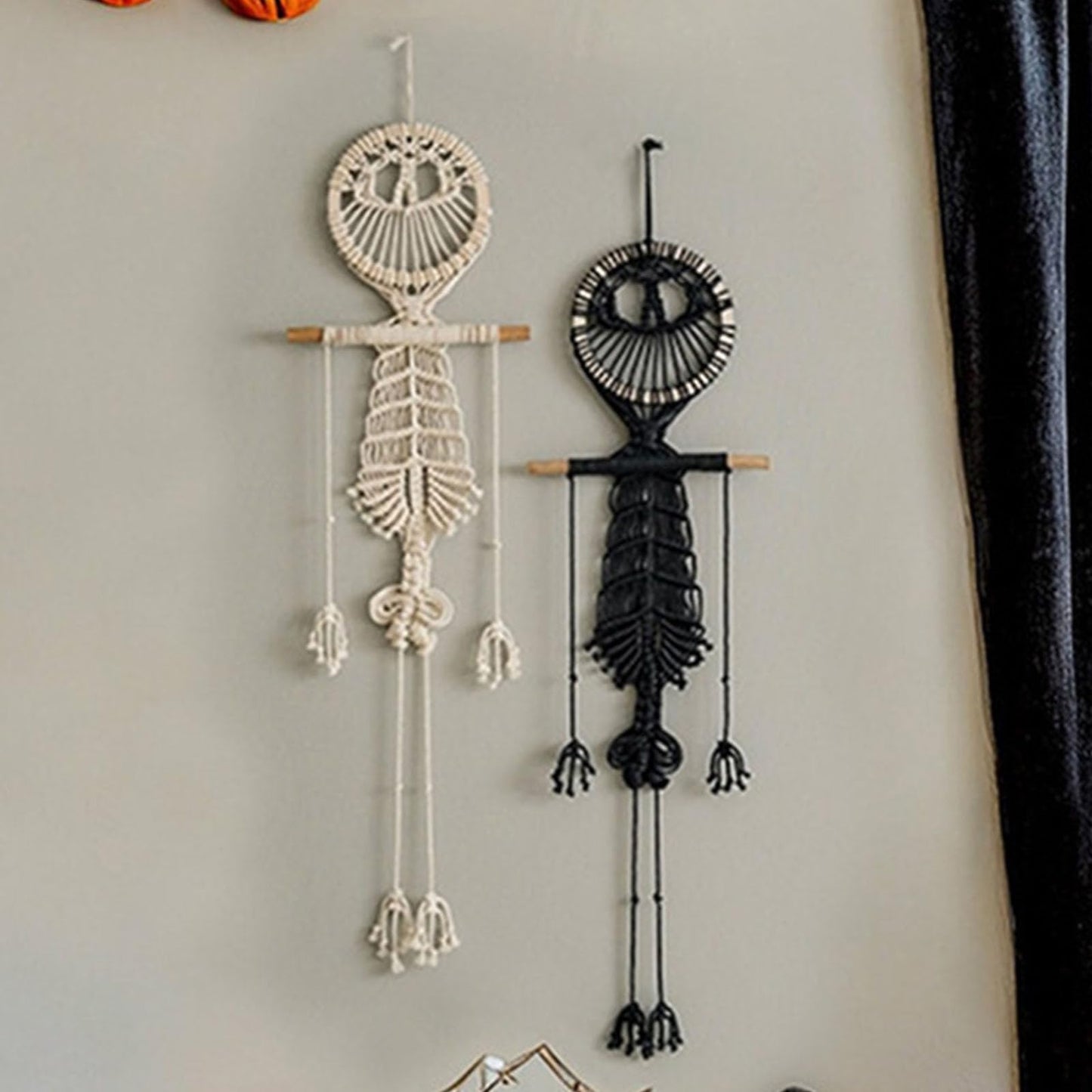 VIVIANYO HD Boho Macrame Wall Hanging Halloween Decorations Human Skeleton Tapestry 42 Inch Body Cute Skull Decoration Handmade Woven Fabric Wall Decor for Dorm Bedroom Living Room (White)