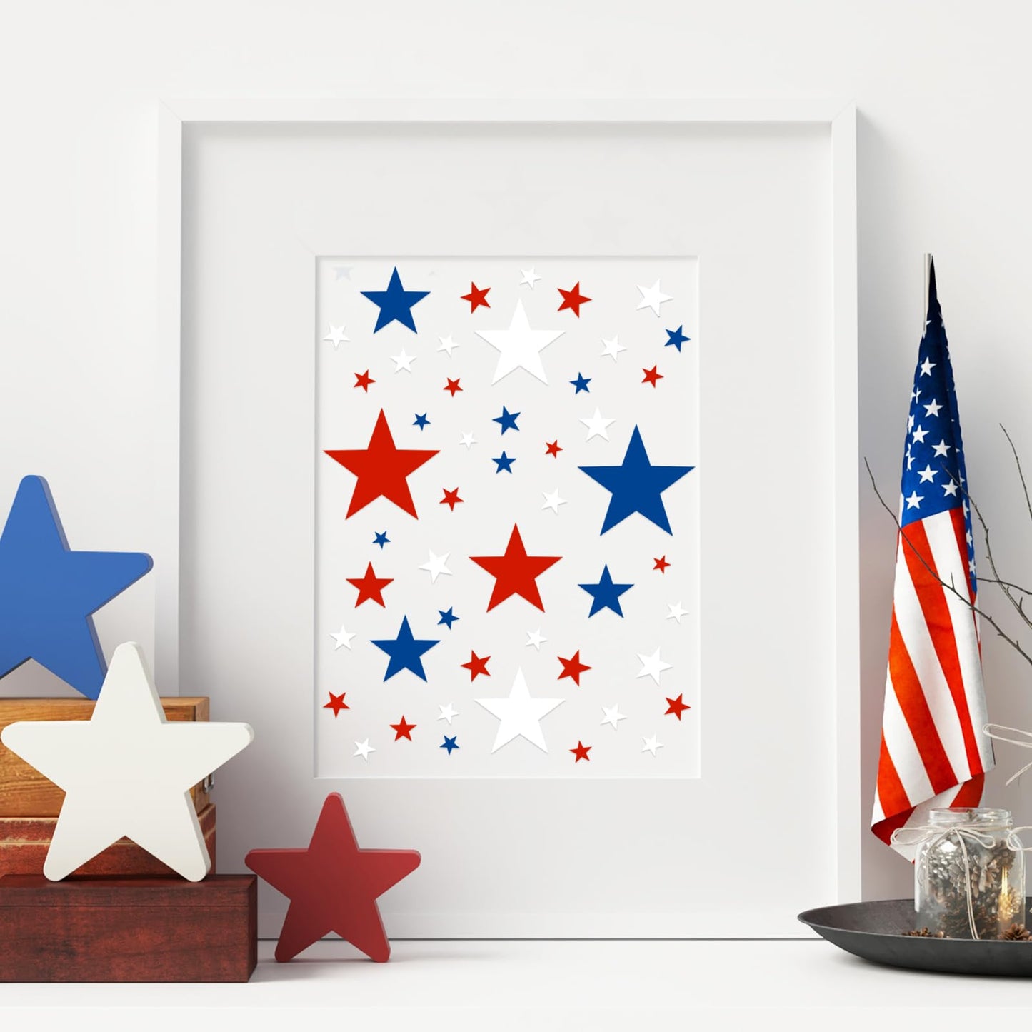 JarThenaAMCS 16Pcs Star Shape Stencils Patriotic Star Templates Stencils Reusable Plastic Drawing Painting Template for 250th Anniversary 4th of July Independence Day DIY Art Craft Painting on Wood