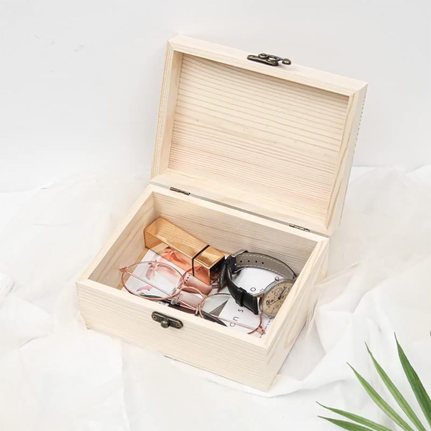 Voittozege 8 Pack Unfinished Wooden Box for Crafts, 6 X 4 X 2 Inch Small Wooden Jewelry Keepsake Boxes Natural Unfinished Box with Hinged Lid and Front Clasps Treasure Gift Storage Boxes for DIY Craft