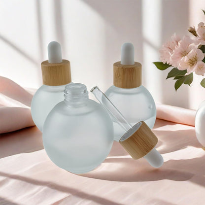 Rowcay Frosted Glass Dropper Bottles, 50ml Small Bulb Shape Essential Oil Dropper Bottle Perfume Dispenser Bottle with Dropper and Bamboo Lid for Essential Oils, Perfumes and Other DIY Liquids(4Pcs)