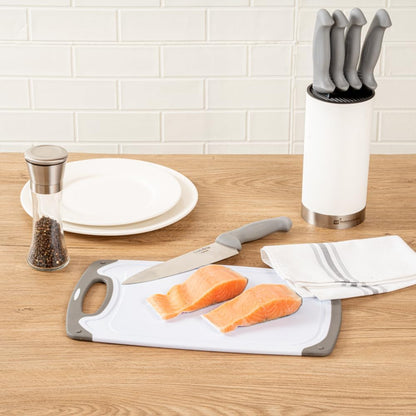 Restaurantware Comfy Grip Cutting Board Set, 3-Piece Food-Grade Kitchen Board Set with TPR Border and Handle