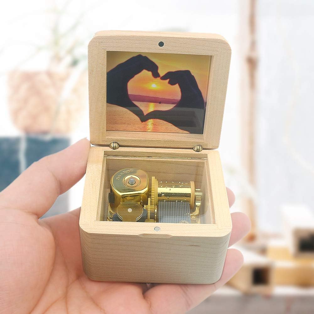 Sinzyo Natural Wooden Music Box with Customizable Photos, Wind Up Musical Box Gifts for Christmas, Birthday,
