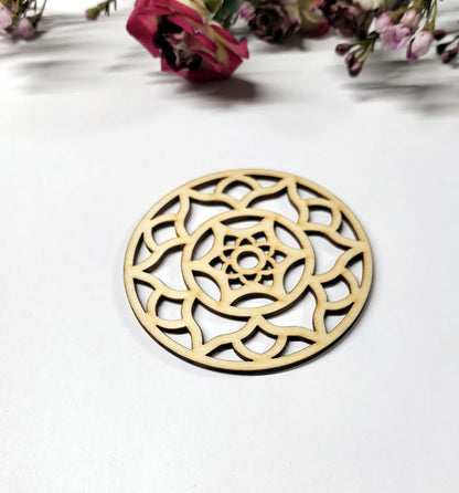 Sourdough Bread Stencil Set,4 Pack Laser-Cut Wooden Mandala Stencils for Artisan Bread Scoring, Flour Dusting & Decor (Natural Wood)