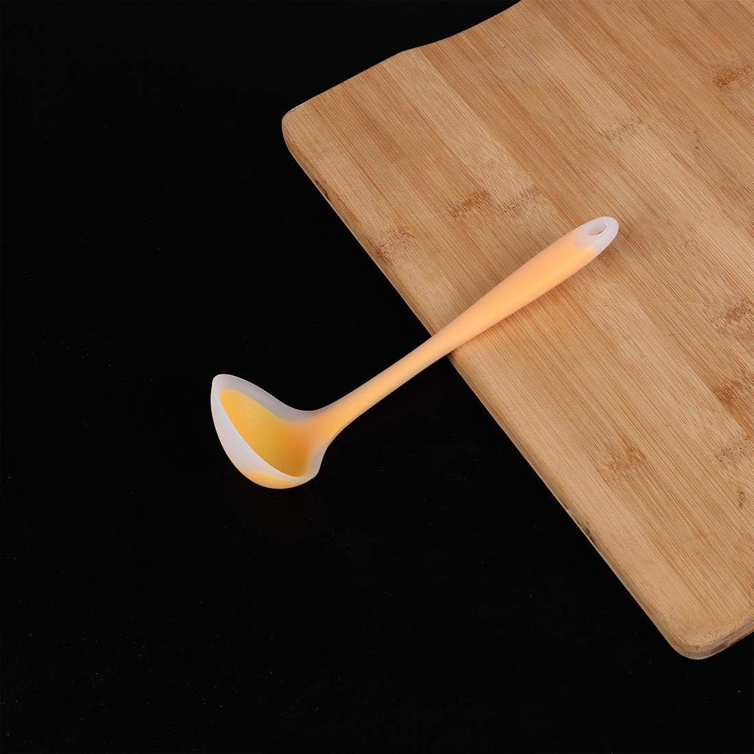 uxcell 8.3 Inch Silicone Soup Ladle Spoon, Heat Resistant to 450°F, One Piece Design for Restaurant Kitchen
