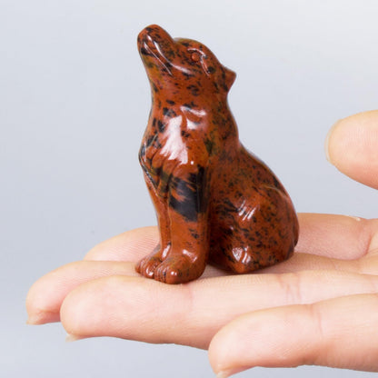 Ytbeoxk 2 Inch Red Obsidian Wolf Crystal Statue Wolf Decor Healing Crystal Wolf Figurines Hand Carved Stone Energy Gemstones for Luck Statue in Home and Office Meditation