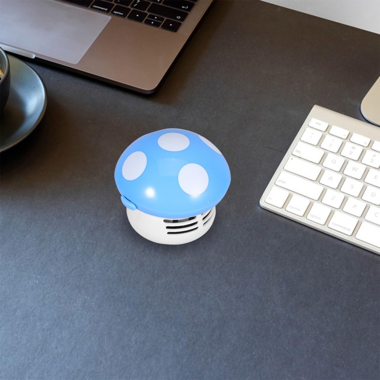 FAVOMOTO Mini Cute Table Dust Vacuum Cleaner, Portable Mushroom Vacuum for Home Office, Handy Dust Sweeper