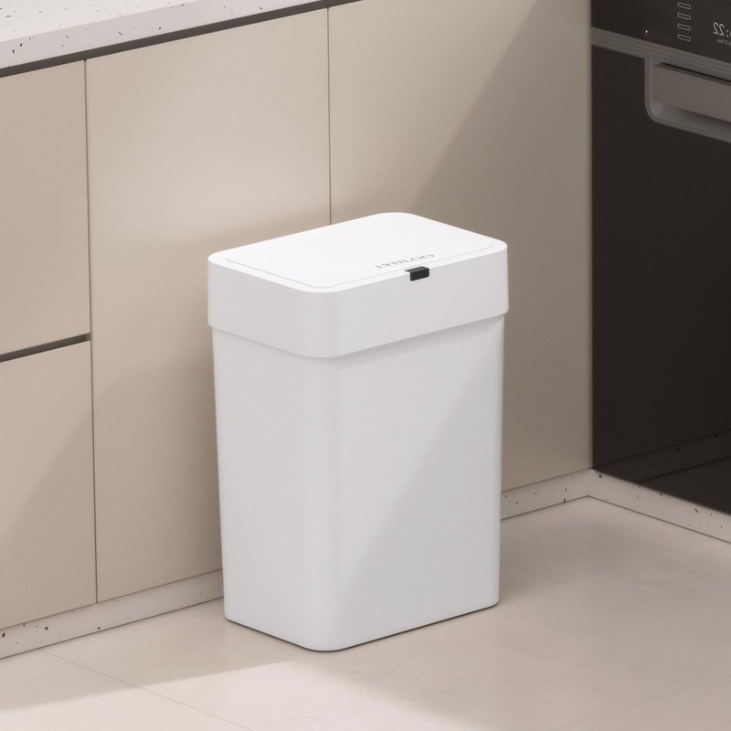 LYNLOO Gallon Motion Sensor Bathroom Trash Can with Lid, Automatic Garbage Bin for Bathroom, Slim Plastic Narrow Bedroom Trash Bin Garbage Can, 15L