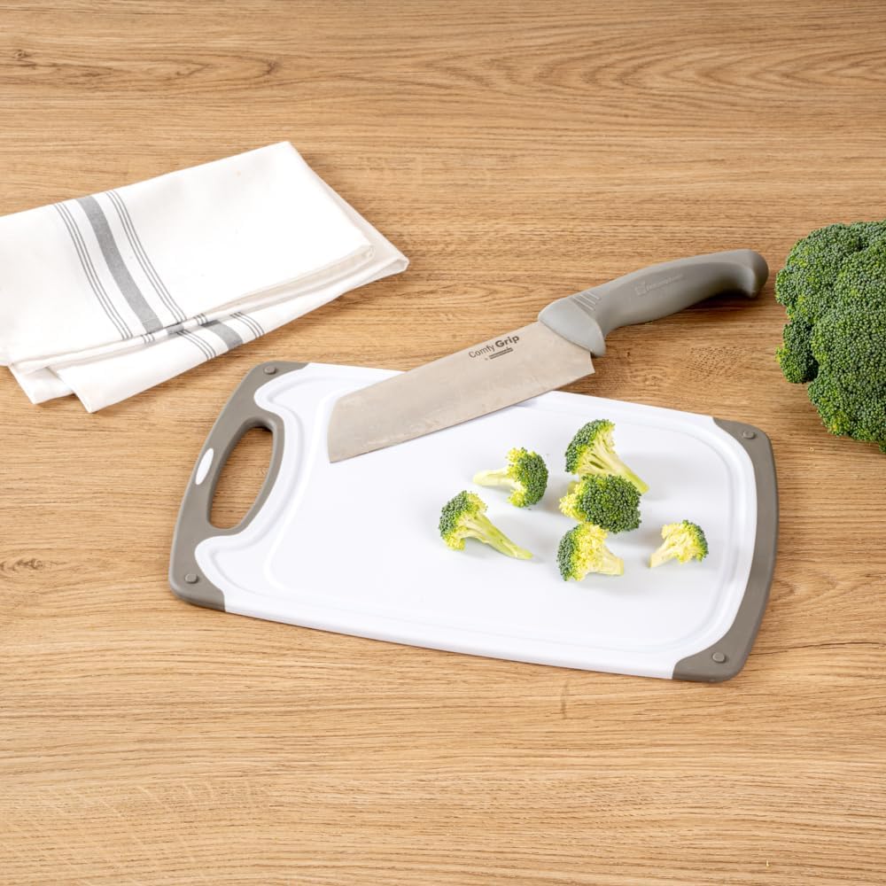 Restaurantware Comfy Grip Cutting Board Set, 3-Piece Food-Grade Kitchen Board Set with TPR Border and Handle