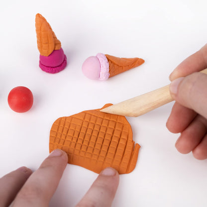 DAS Modelling Tools – 7-Piece Clay Modeling Tools Set - Beginner Clay Tools for All Artists - Versatile Wooden Tools for Shaping and Carving - Wooden Tools Ideal for Clay Projects