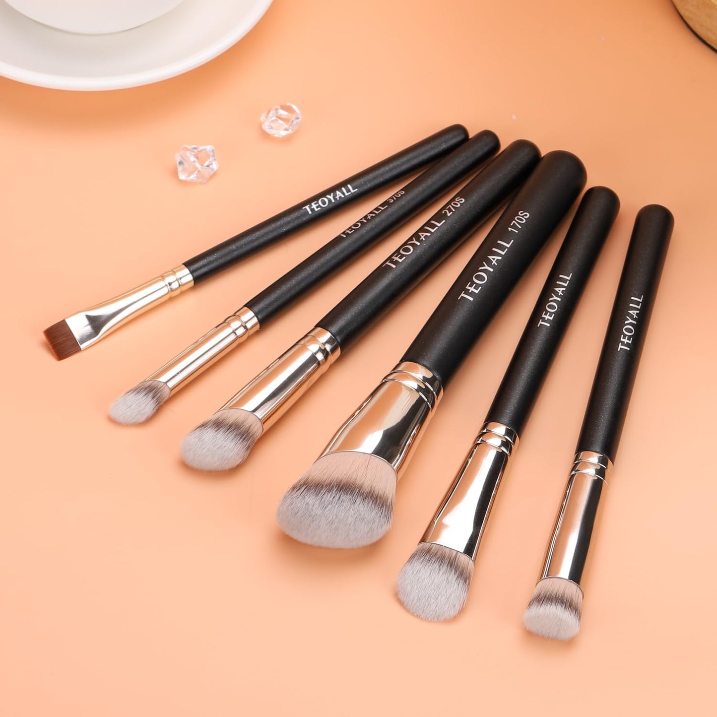 TEOYALL Foundation Contour Conceal Brush Set, 3PCS Angled Synthetic Kabuki Brush for Blending Setting Buffing with Liquid, Cream and Powder Cosmetic (170S/270S/370S)