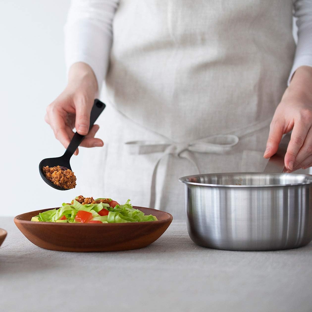 Silicone Cooking Spoon: Small 25cm Black