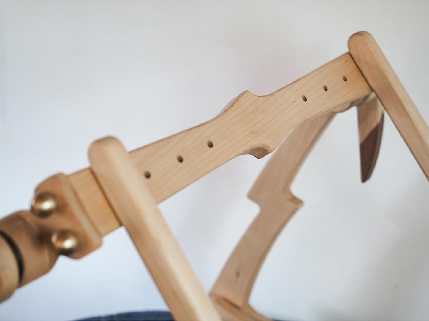 FENOKD Embroidery Stand Embroidery Hoop Adjustable Embroidery Stand, Maple Wood,Frame Cross Stitch Floor Stand,Sewing, and Art Crafts, 15.74in*16.53in,Maple Wood-15.74in*16.53in