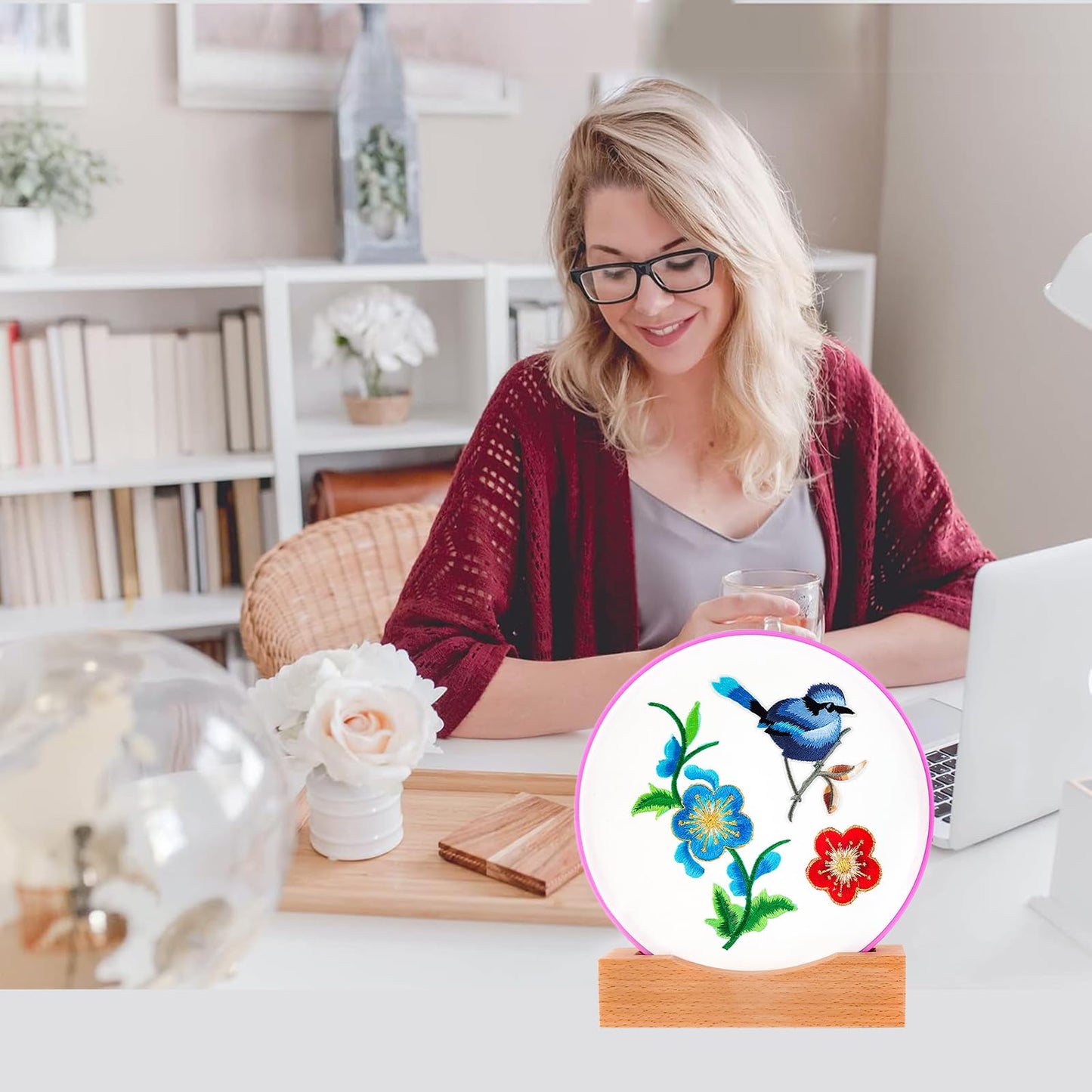 Embroidery Hoop Display Stand 3Pack Suitable Embroidery Hoop Frame,Cross Stitch Stand Base Embroidery Display Stand Display Cross Stitch Hoop Frame Stand (Suitable 7-9.6IN Frame)